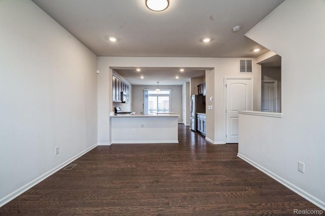 49791 LANTERN Way, Canton Charter Township, MI 48188