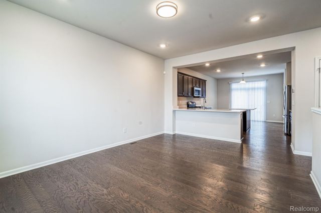 49791 LANTERN Way, Canton Charter Township, MI 48188