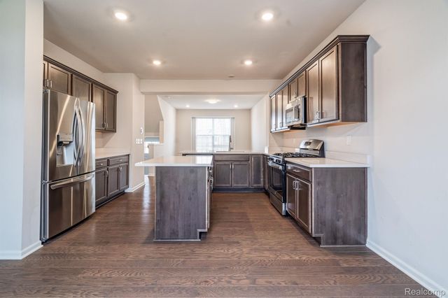 49791 LANTERN Way, Canton Charter Township, MI 48188