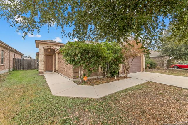 3850 Key West, Converse, TX 78109