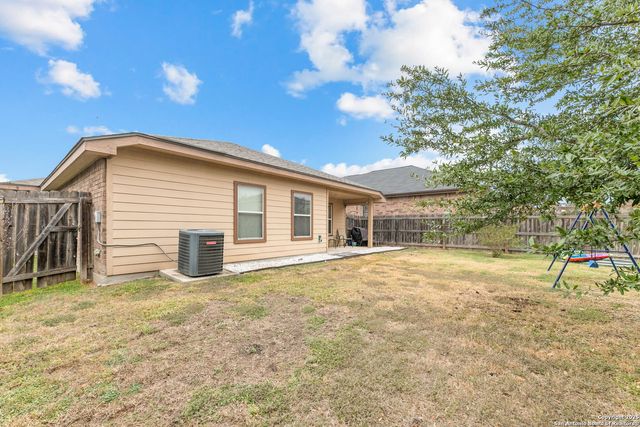 3850 Key West, Converse, TX 78109