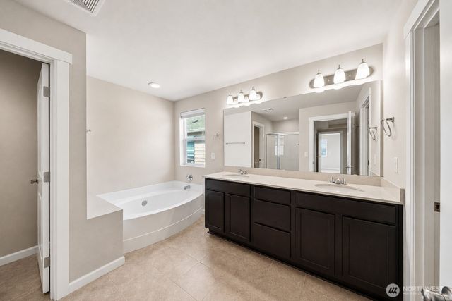 8019 162nd Street Ct E, Puyallup, WA 98375