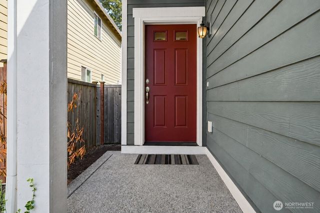 8019 162nd Street Ct E, Puyallup, WA 98375