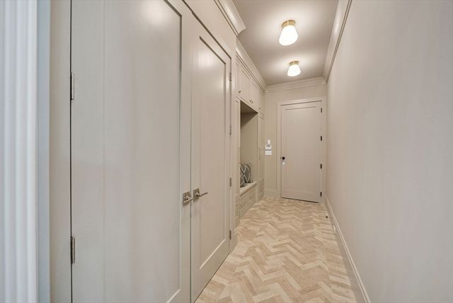 1640 Commonwealth Ave, Newton, MA 02465