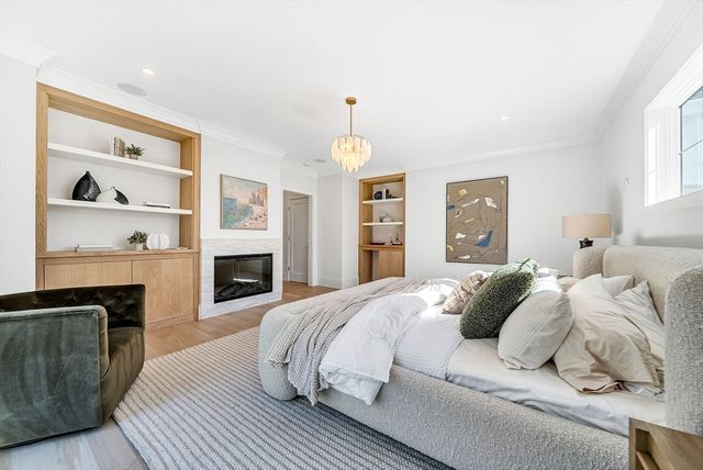 1640 Commonwealth Ave, Newton, MA 02465