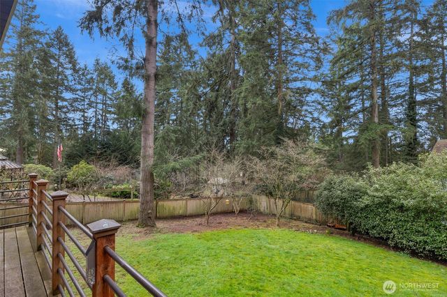 23619 5th Avenue W, Bothell, WA 98021