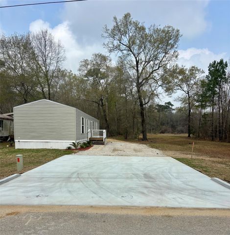 161 Westwood Avenue, Liberty, TX 77575