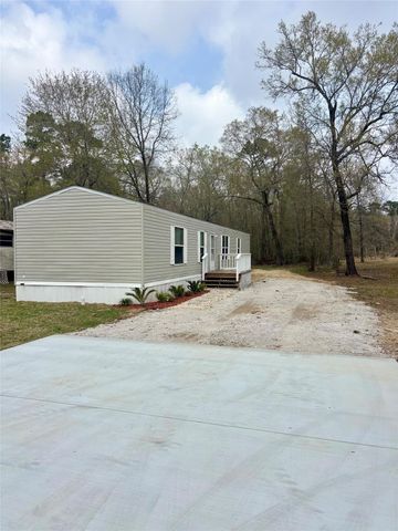 161 Westwood Avenue, Liberty, TX 77575