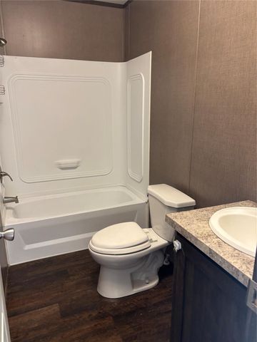 161 Westwood Avenue, Liberty, TX 77575