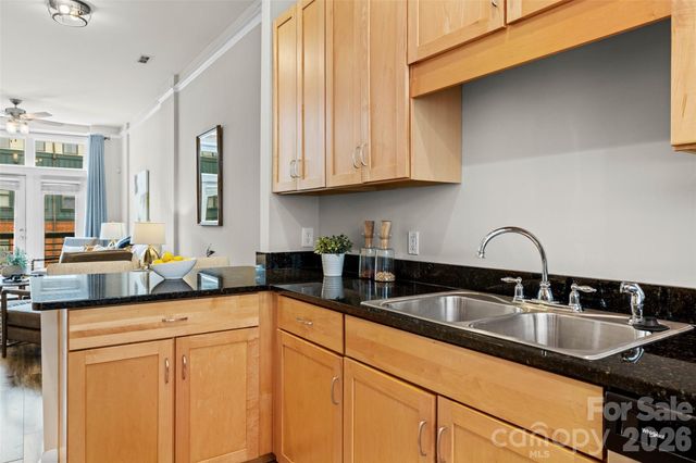 522 New Bern Station Court, Charlotte, NC 28209