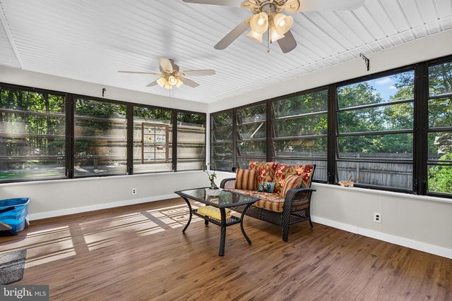 367 HOLLY RD, Marlton, NJ 08053