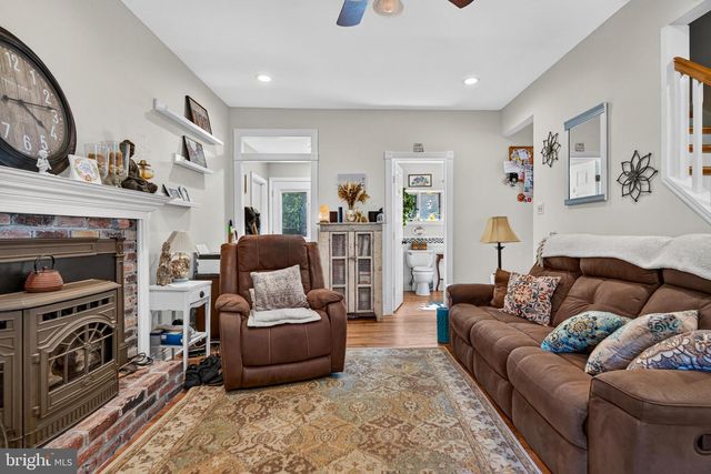 367 HOLLY RD, Marlton, NJ 08053