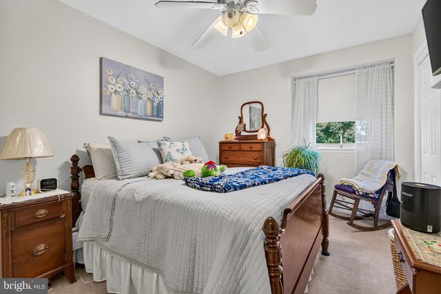 367 HOLLY RD, Marlton, NJ 08053