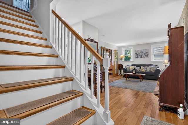 367 HOLLY RD, Marlton, NJ 08053