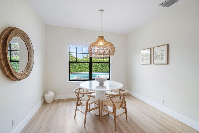 7606 S Olive Avenue, West Palm Beach, FL 33405