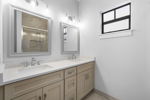 7606 S Olive Avenue, West Palm Beach, FL 33405