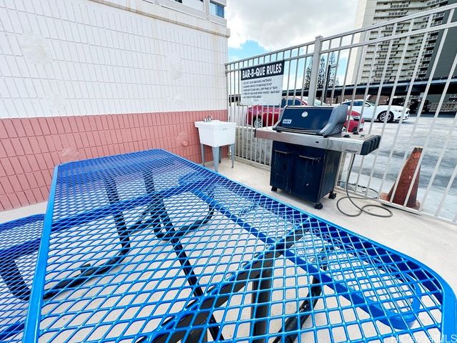 98-288 Kaonohi Street 3903, Aiea, HI 96701