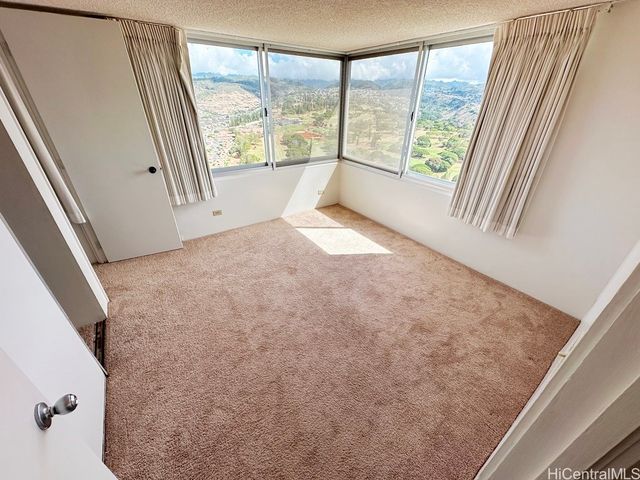 98-288 Kaonohi Street 3903, Aiea, HI 96701