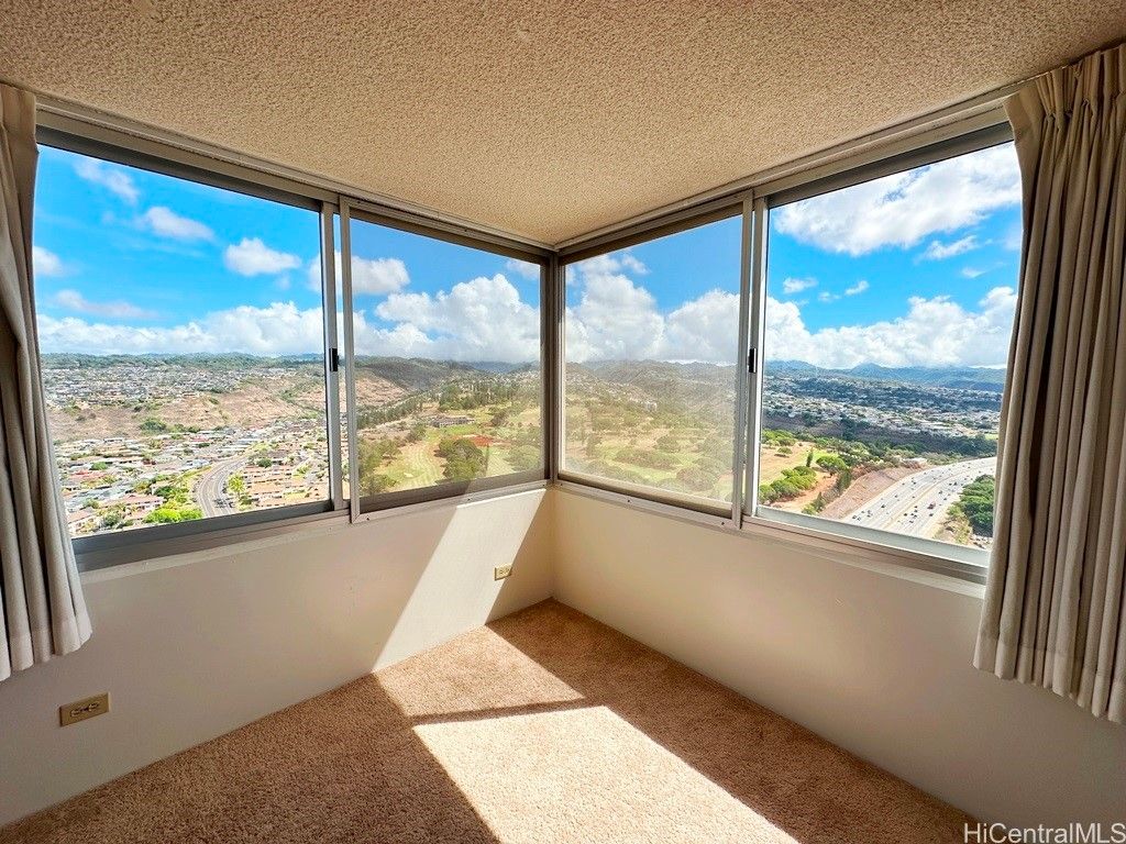 98-288 Kaonohi Street 3903, Aiea, HI 96701