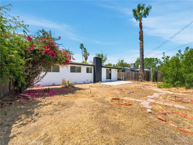 12739 Hartland Street, North Hollywood, CA 91605