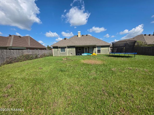 133 Peak Run, Youngsville, LA 70592