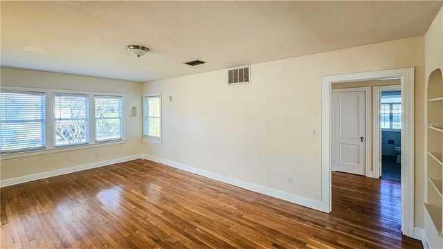 860 16TH AVENUE S, St Petersburg, FL 33701