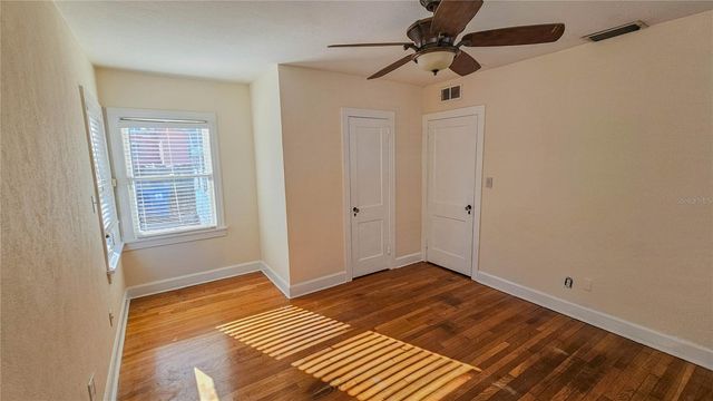 860 16TH AVENUE S, St Petersburg, FL 33701