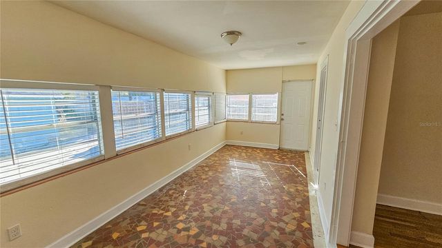 860 16TH AVENUE S, St Petersburg, FL 33701