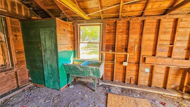 860 16TH AVENUE S, St Petersburg, FL 33701