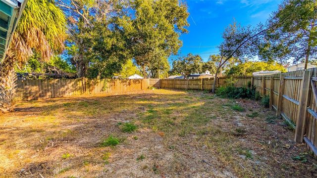 860 16TH AVENUE S, St Petersburg, FL 33701