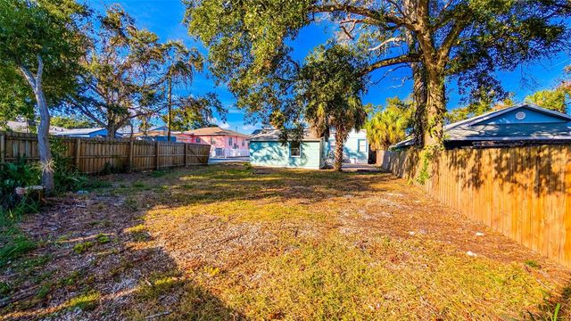 860 16TH AVENUE S, St Petersburg, FL 33701