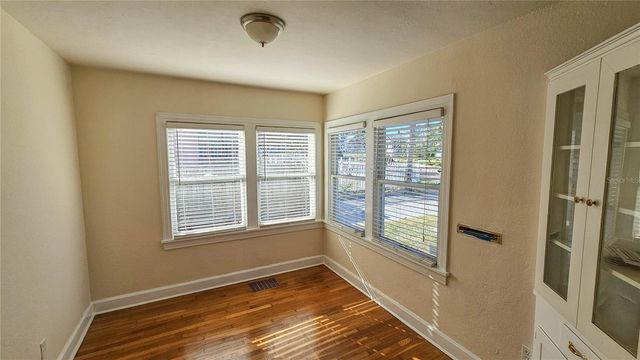 860 16TH AVENUE S, St Petersburg, FL 33701