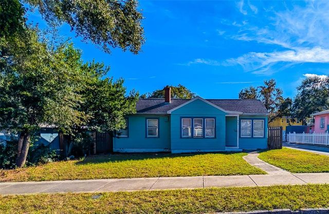 860 16TH AVENUE S, St Petersburg, FL 33701