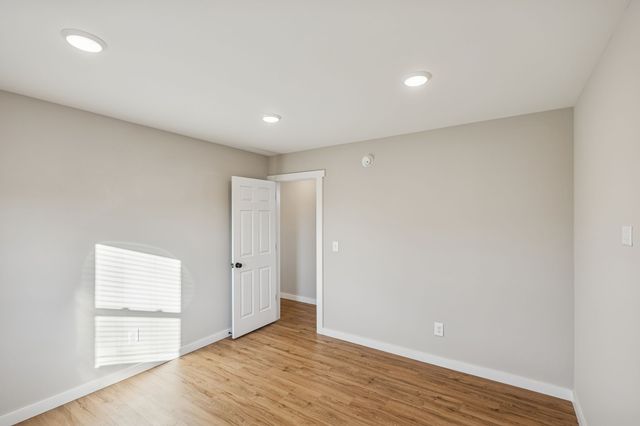 3770 Penile Hill Rd, Decherd, TN 37324