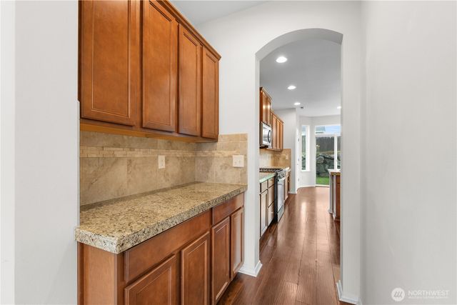 8410 72nd Place NE, Marysville, WA 98270