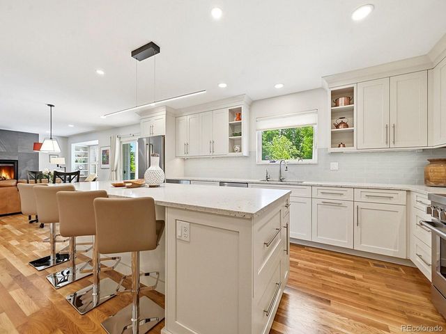 2061 Emerson Ln, Louisville, CO 80027