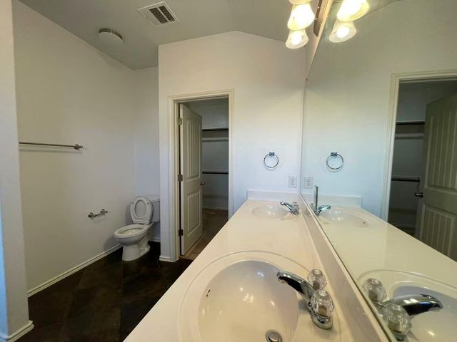 457 Dragon Ridge RD, Buda, TX 78610