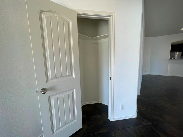 457 Dragon Ridge RD, Buda, TX 78610