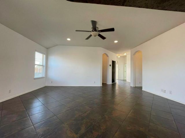 457 Dragon Ridge RD, Buda, TX 78610