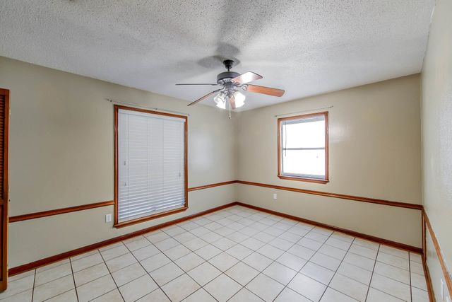 605 Westview Drive, Houma, LA 70364