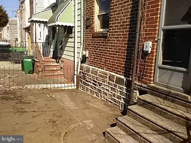 2910 S SMEDLEY ST, Philadelphia, PA 19145