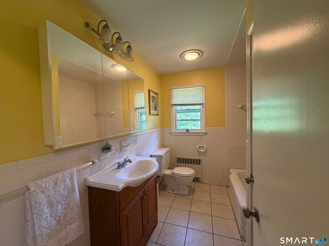 76 George Street, Middletown, CT 06457