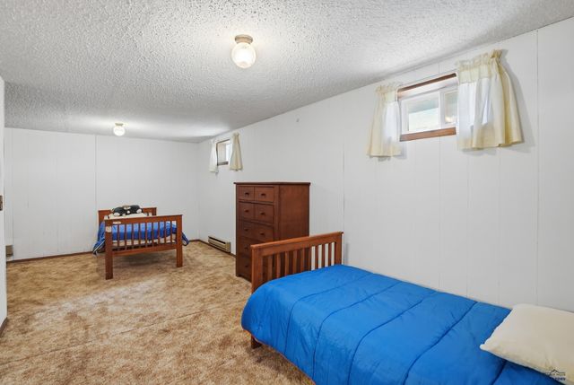 2520 MINNEWASTA RD, Rapid City, SD 57702