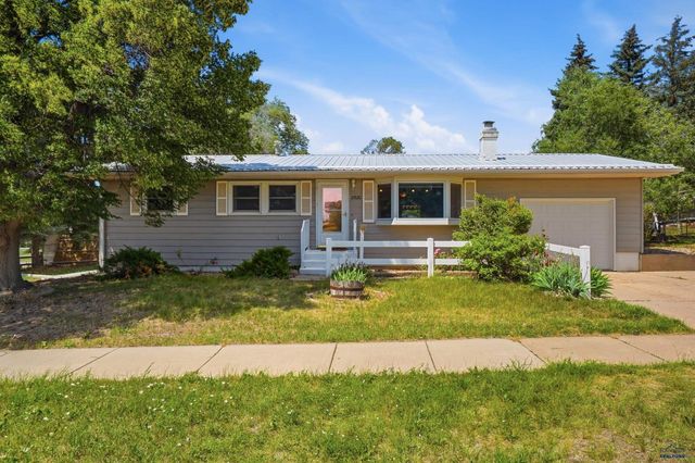 2520 MINNEWASTA RD, Rapid City, SD 57702