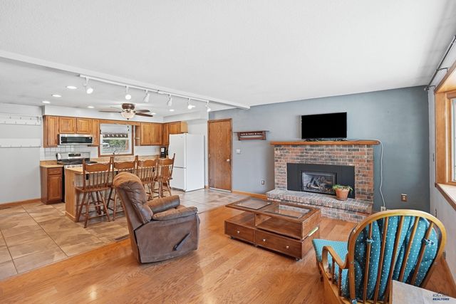 2520 MINNEWASTA RD, Rapid City, SD 57702
