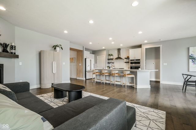 2144 Chick Evans Way, Westfield, IN 46074