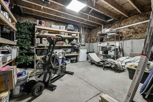 2144 Chick Evans Way, Westfield, IN 46074