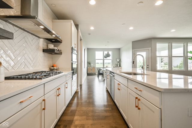 2144 Chick Evans Way, Westfield, IN 46074
