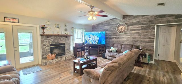 2873 FENNEL Avenue, Middleburg, FL 32068
