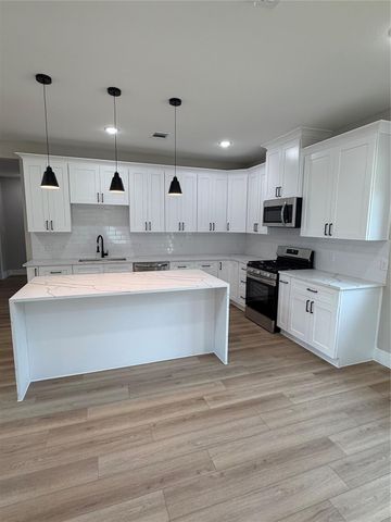 2514 Liguria Ln, Spring, TX 77388